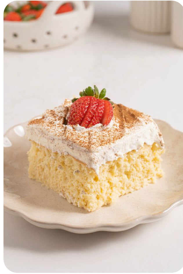 Hand-Poured Tres Leches Scented Candle –  7 Oz
